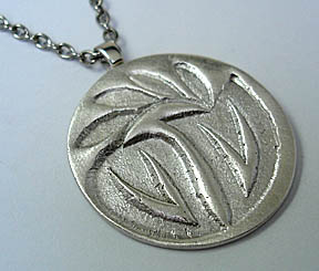 PMC Silber mit Stempel geformt